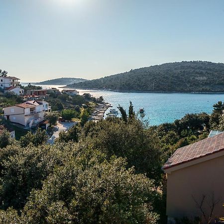 Holiday Home Mirna Vala Sevid ภายนอก รูปภาพ