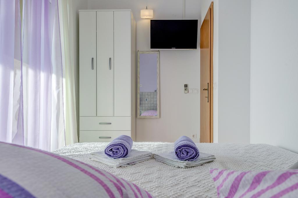 Holiday Home Mirna Vala Sevid ภายนอก รูปภาพ