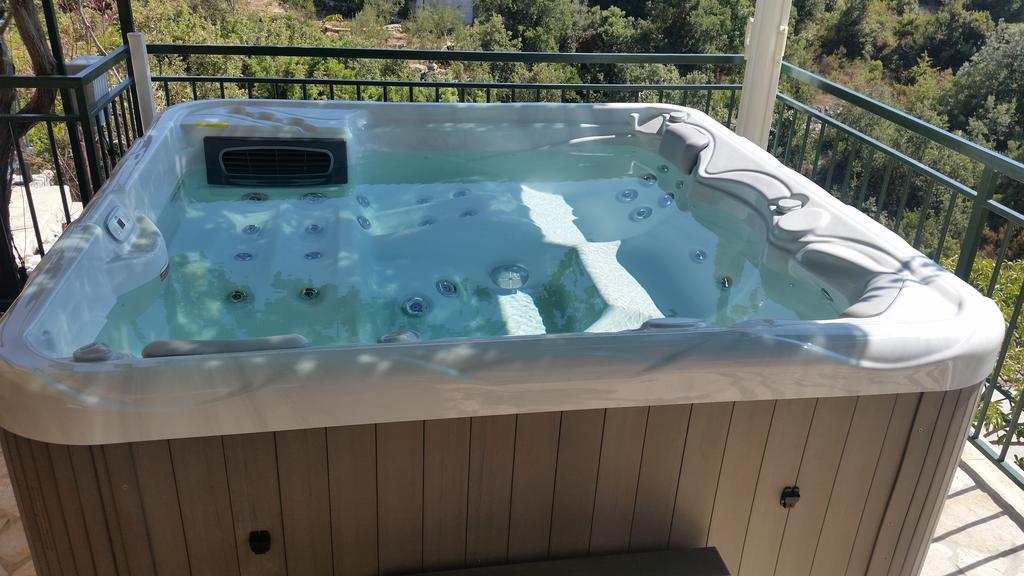 Holiday Home Mirna Vala Sevid ภายนอก รูปภาพ