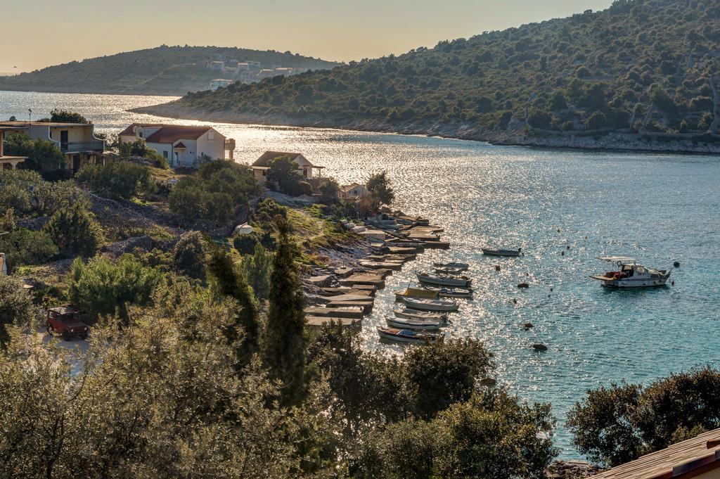 Holiday Home Mirna Vala Sevid ภายนอก รูปภาพ