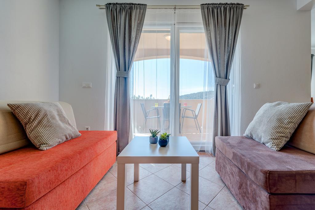 Holiday Home Mirna Vala Sevid ภายนอก รูปภาพ