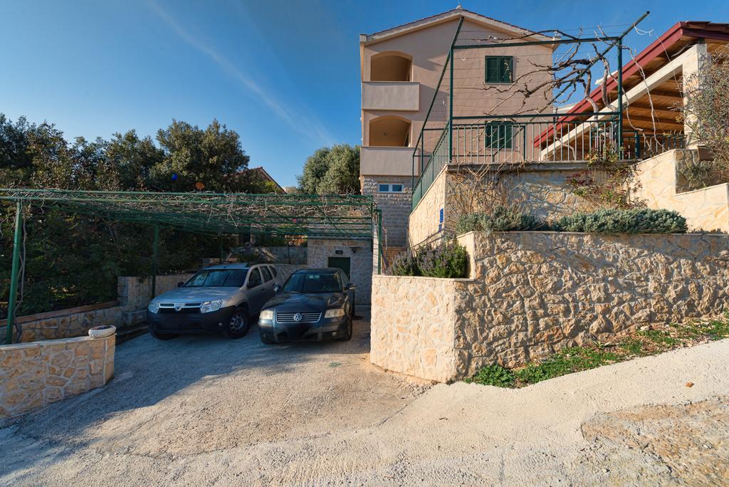 Holiday Home Mirna Vala Sevid ภายนอก รูปภาพ