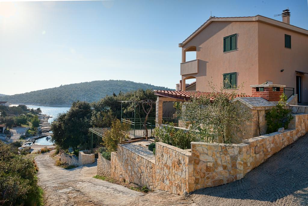 Holiday Home Mirna Vala Sevid ภายนอก รูปภาพ